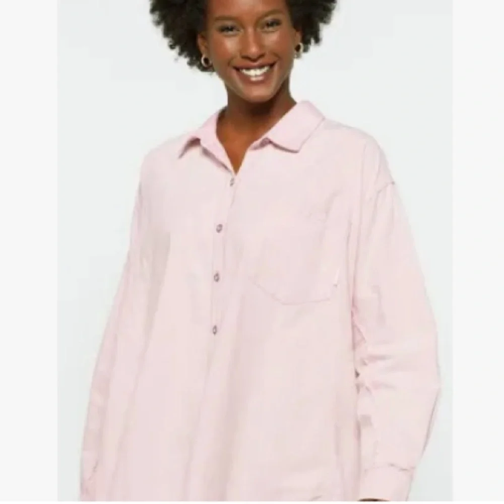 Free People Oxford Dreams Cotton Button-up Shirt   50% OFF - Picture 5 of 8